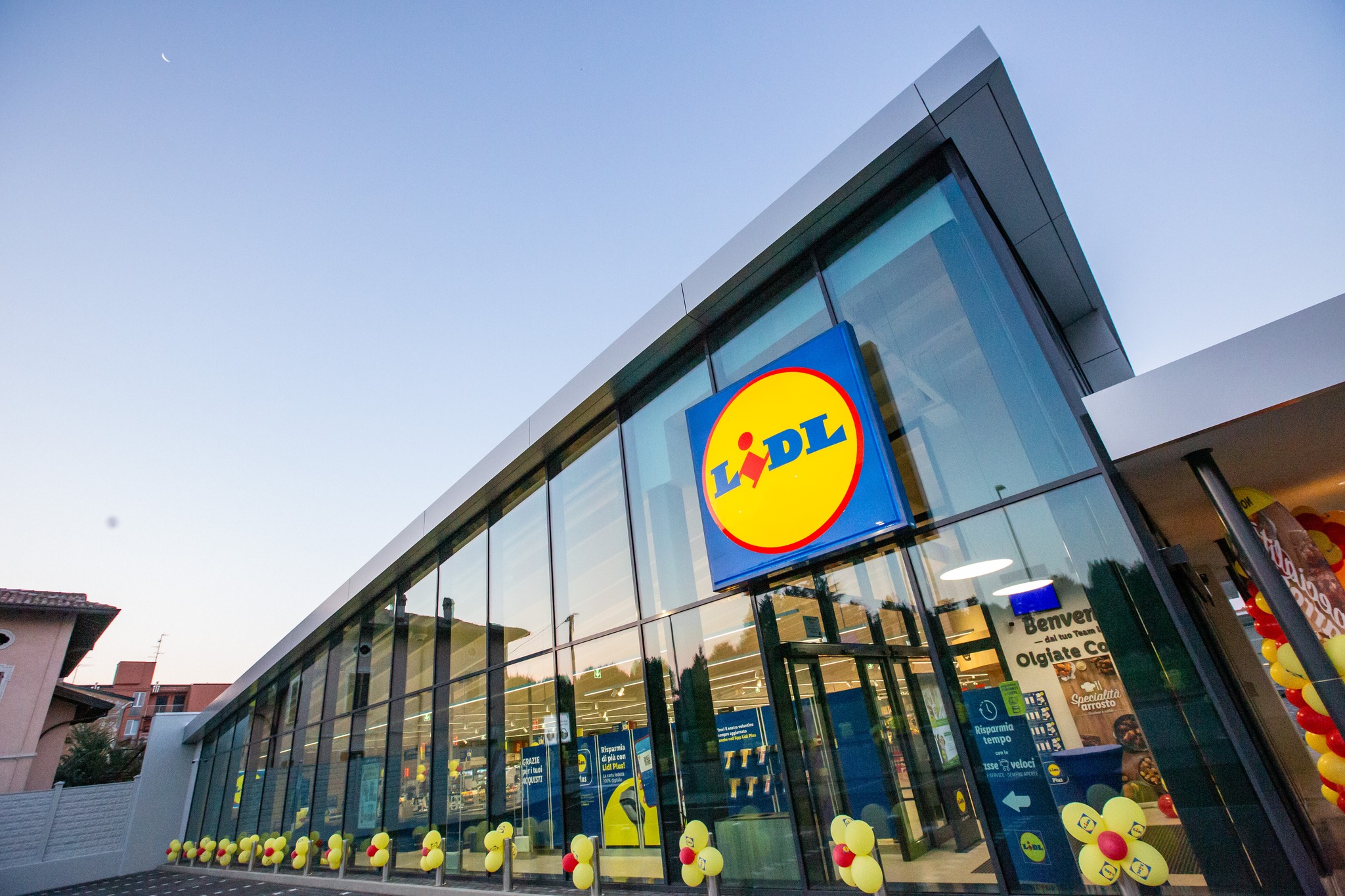 Are hackers shoplifting data from Lidl shelves?