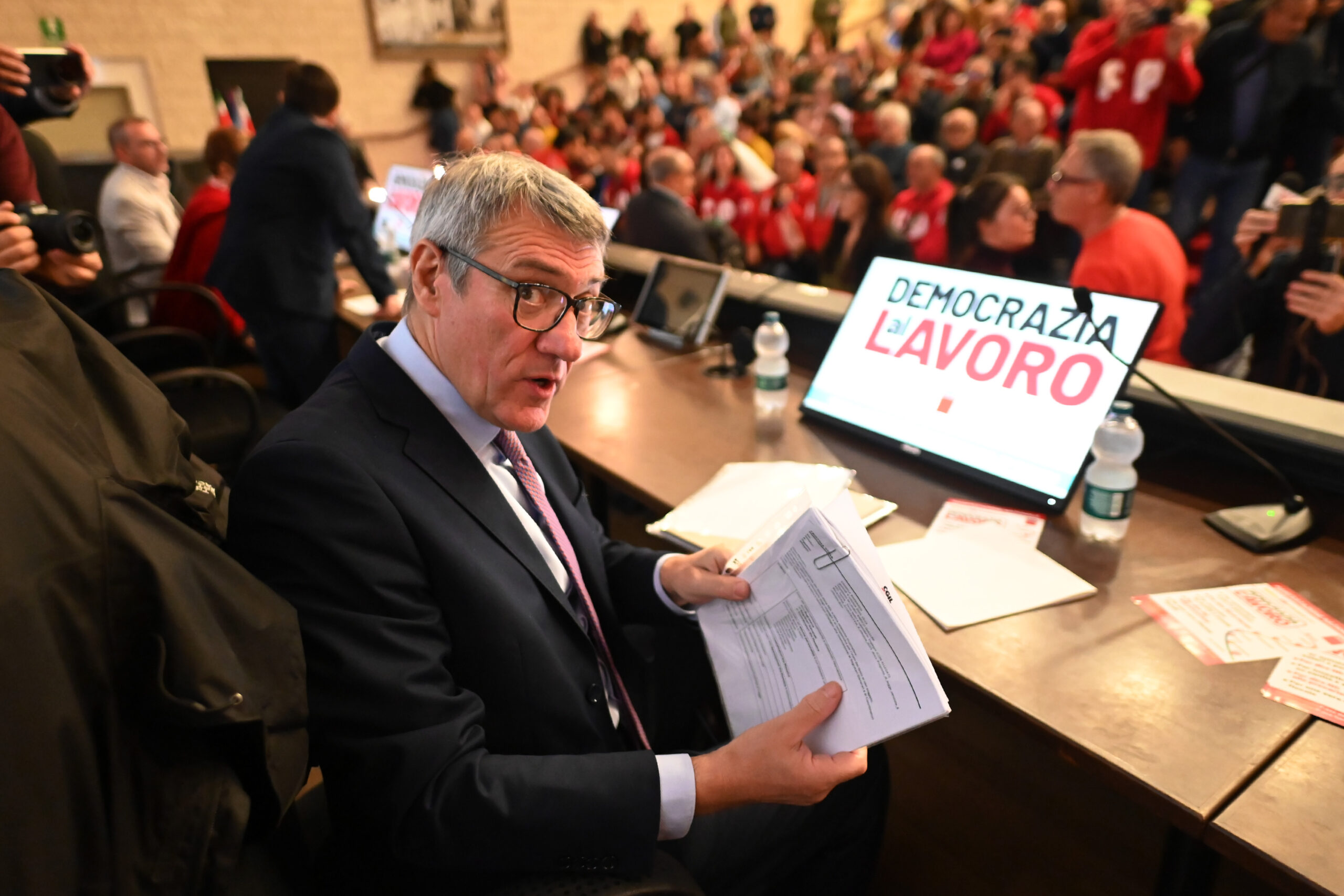 Surprise: Landini at Bocconi finally (?) talking about Stellantis