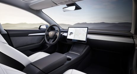 richiamo tesla pilota automatico Full Self-Driving